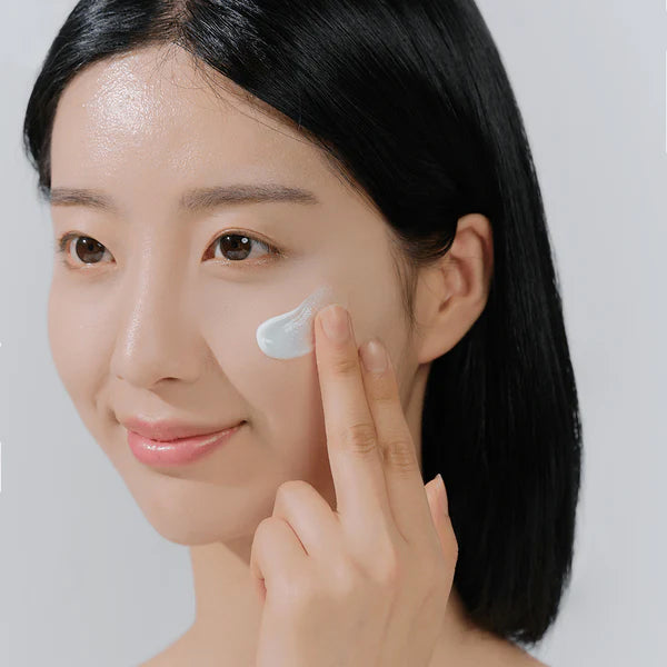 Skin1004 Hyalu-Cica Water-Fit Sun Serum Health & Beauty Skin1004
